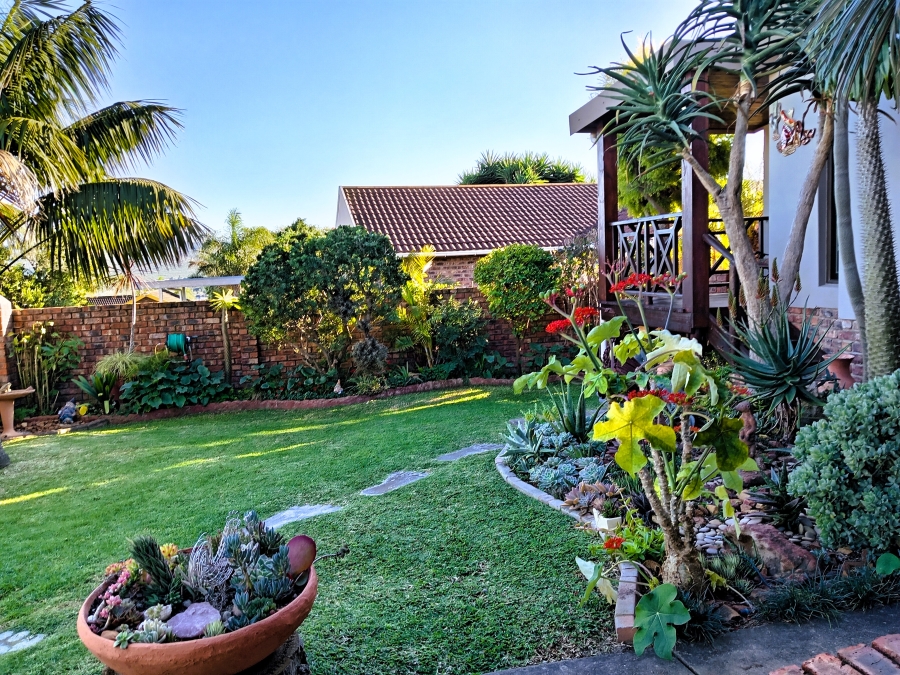 3 Bedroom Property for Sale in Strelitzia Park Eastern Cape